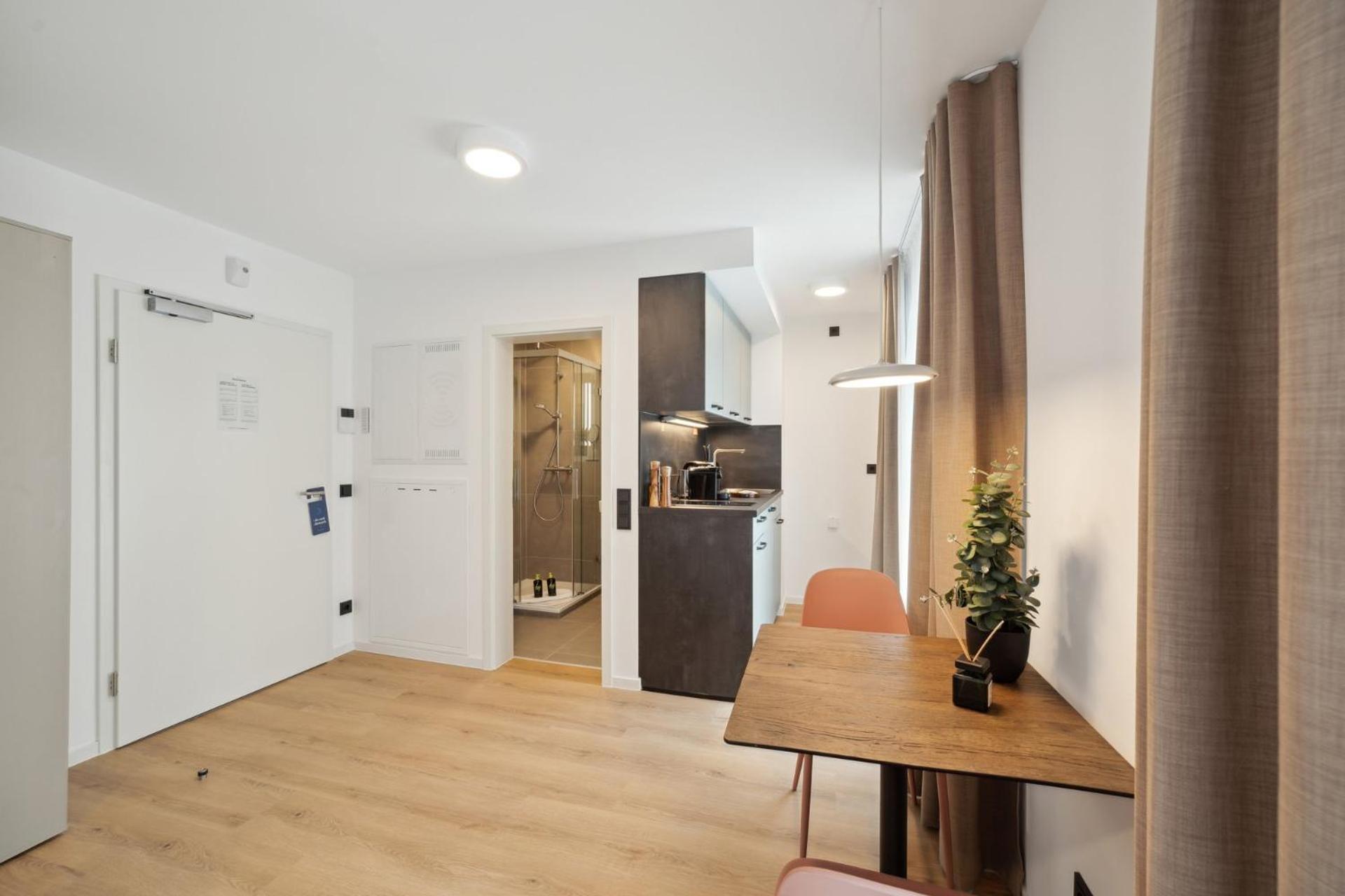 Limehome Nuremberg Celtisplatz Zimmer foto